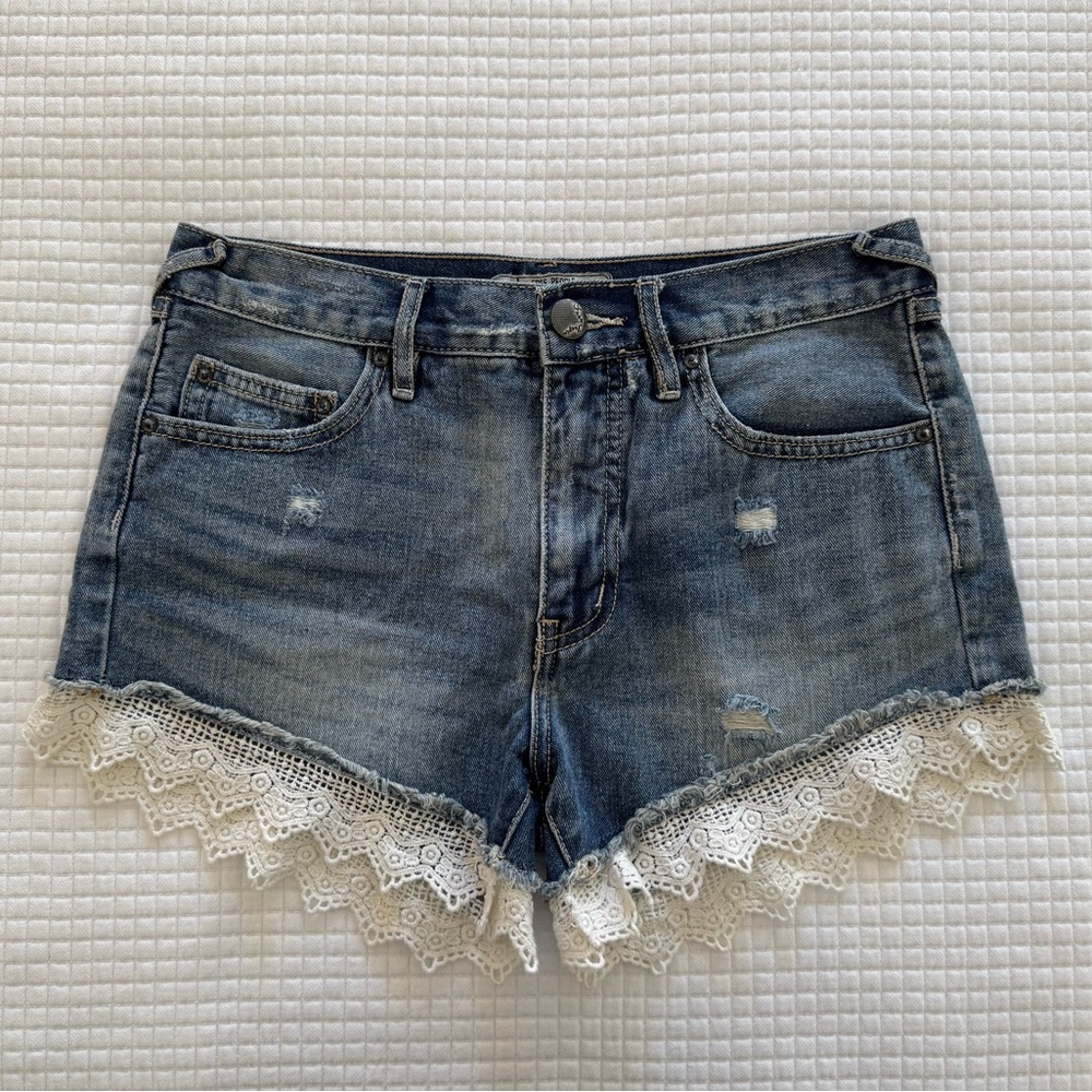 Free People Lace Trim Denim Cutoff Shorts Size 25
